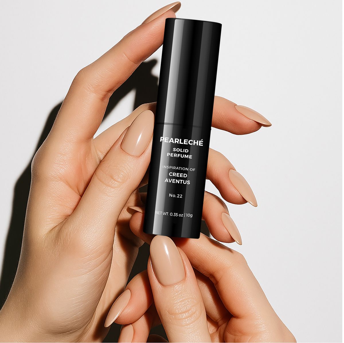 What Is PEARLECHÉ Solid Perfume – And How to Use It?